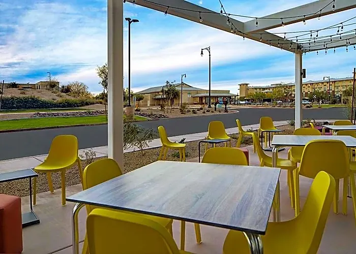Home2 By Hilton Pivot Point Yuma